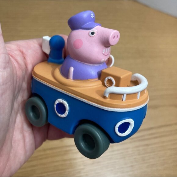 Peppa Pig and Friends Little Buggy Miniature Toy Car Set George Peppa Grandpa - Picture 6 of 9